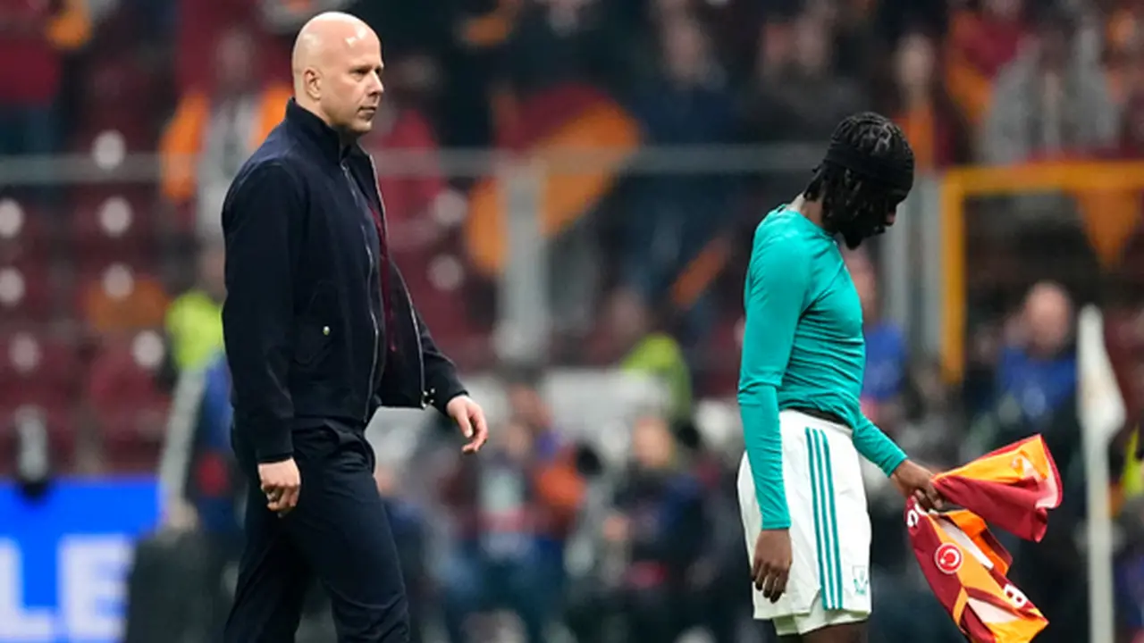 هل يعرض تراجع الأندية الإنجليزية بالبطولات الأوروبية مقعدها الخامس بدوري أبطال أوروبا للخطر؟